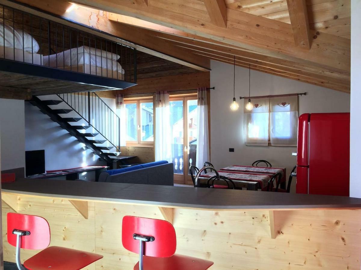 Pista Stelvio Loft Lumiere Appartement Bormio Buitenkant foto