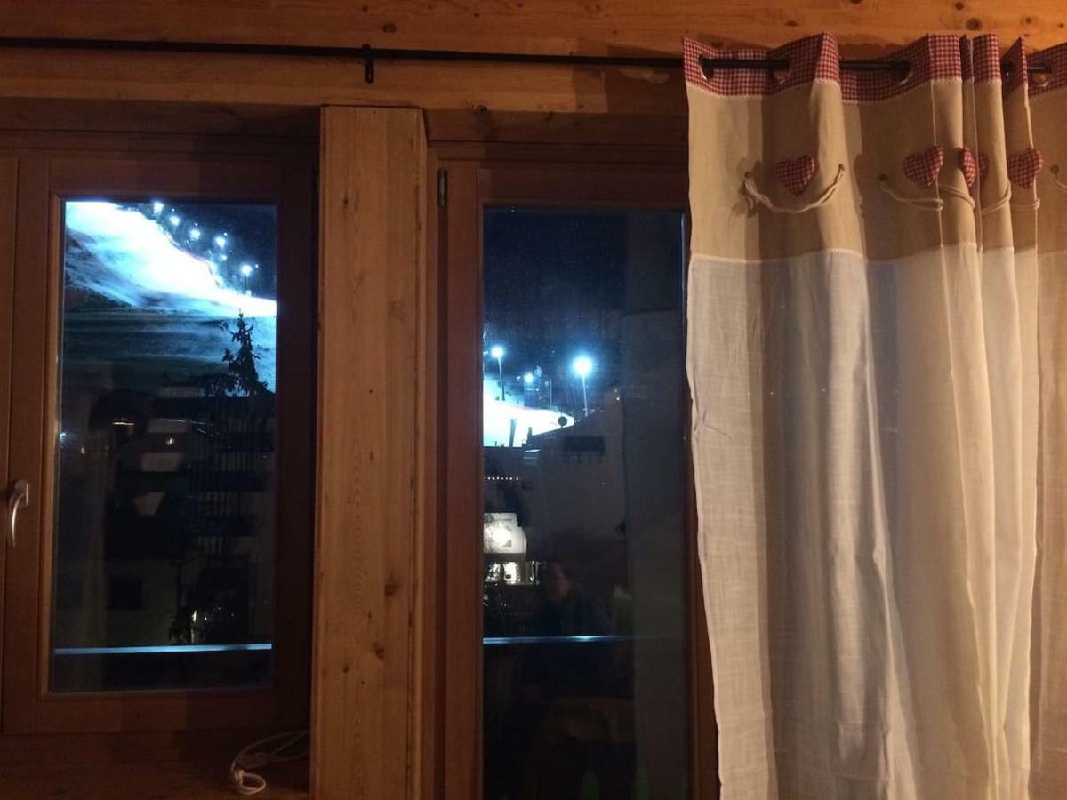 Pista Stelvio Loft Lumiere Appartement Bormio Buitenkant foto