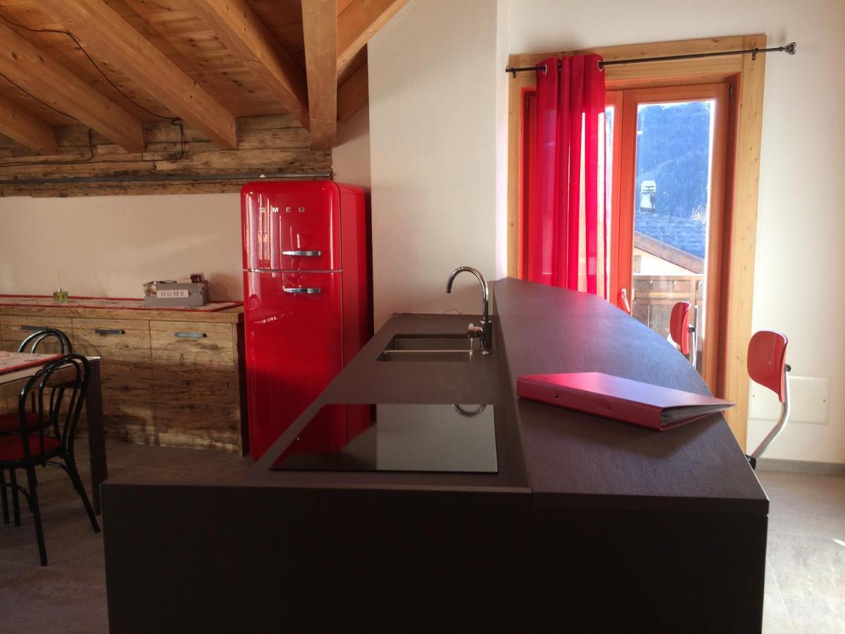 Pista Stelvio Loft Lumiere Appartement Bormio Buitenkant foto